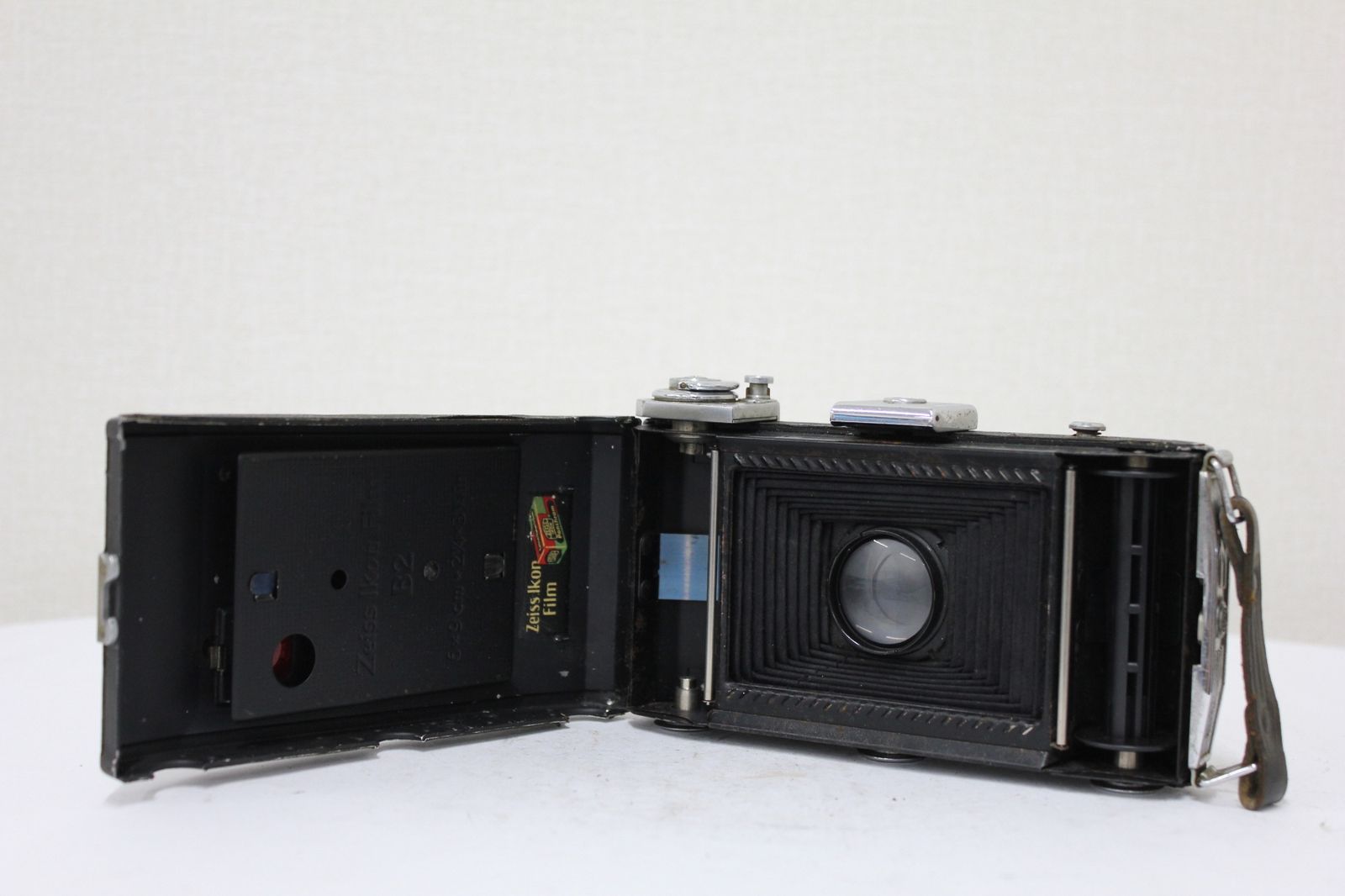 訳あり品】 ツァイスイコン Zeiss Ikon Ikonta 521/2 Novar-Anastigmat