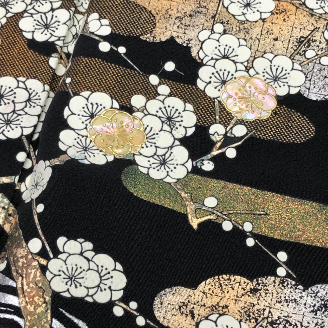 黒留袖 作家物 螺鈿 流水に鶴 梅 金銀彩 しつけ糸 トールサイズ K-5533