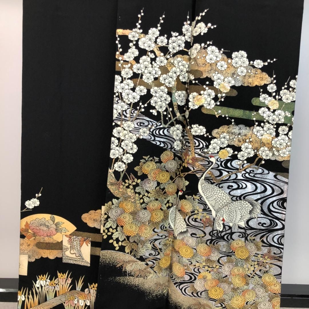 黒留袖 作家物 螺鈿 流水に鶴 梅 金銀彩 しつけ糸 トールサイズ K-5533