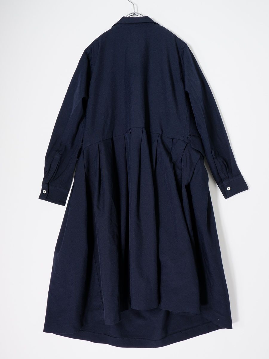 COMME des GARCONSコムデギャルソン 特殊加工ポリ縮絨 バックプリーツ オーバーワンピース XS
