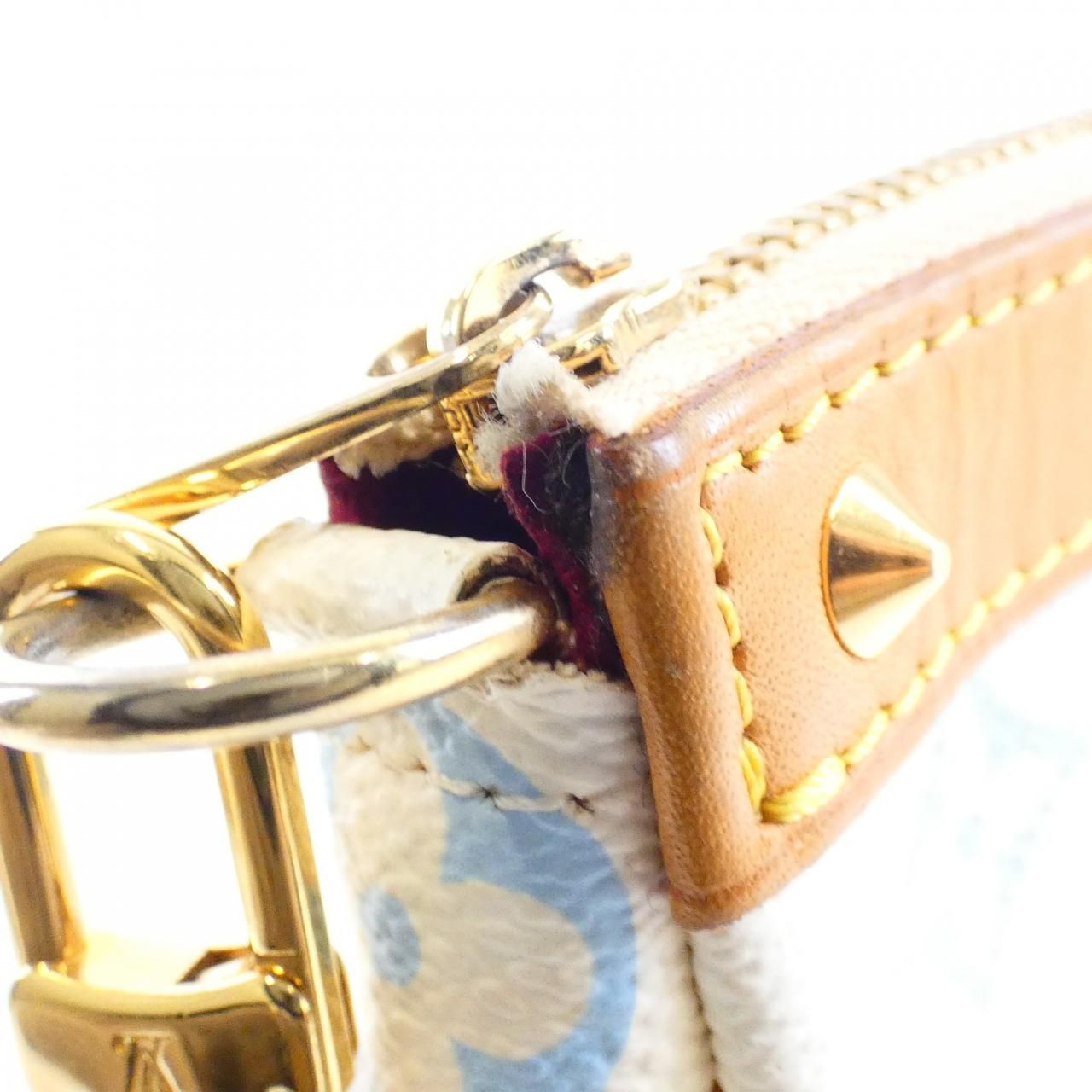 ルイヴィトン マルチカラー ポシェット アクセソワール M92649