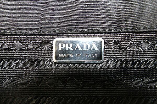 ナイロン 小物入れ