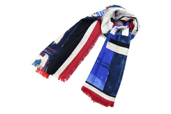 シャネル スカーフ Exclusive Edition - メルカリ