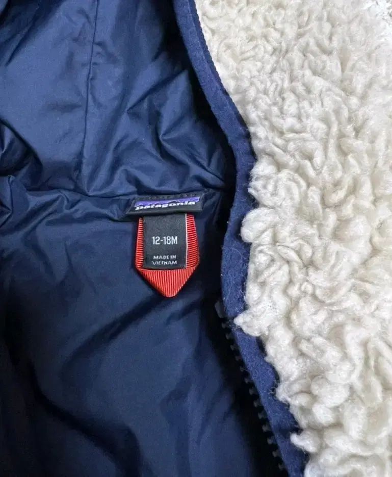 パタゴニア キッズ 18m レトロX フリース フーディー ジップアップ