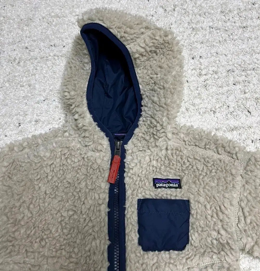 パタゴニア キッズ 18m レトロX フリース フーディー ジップアップ