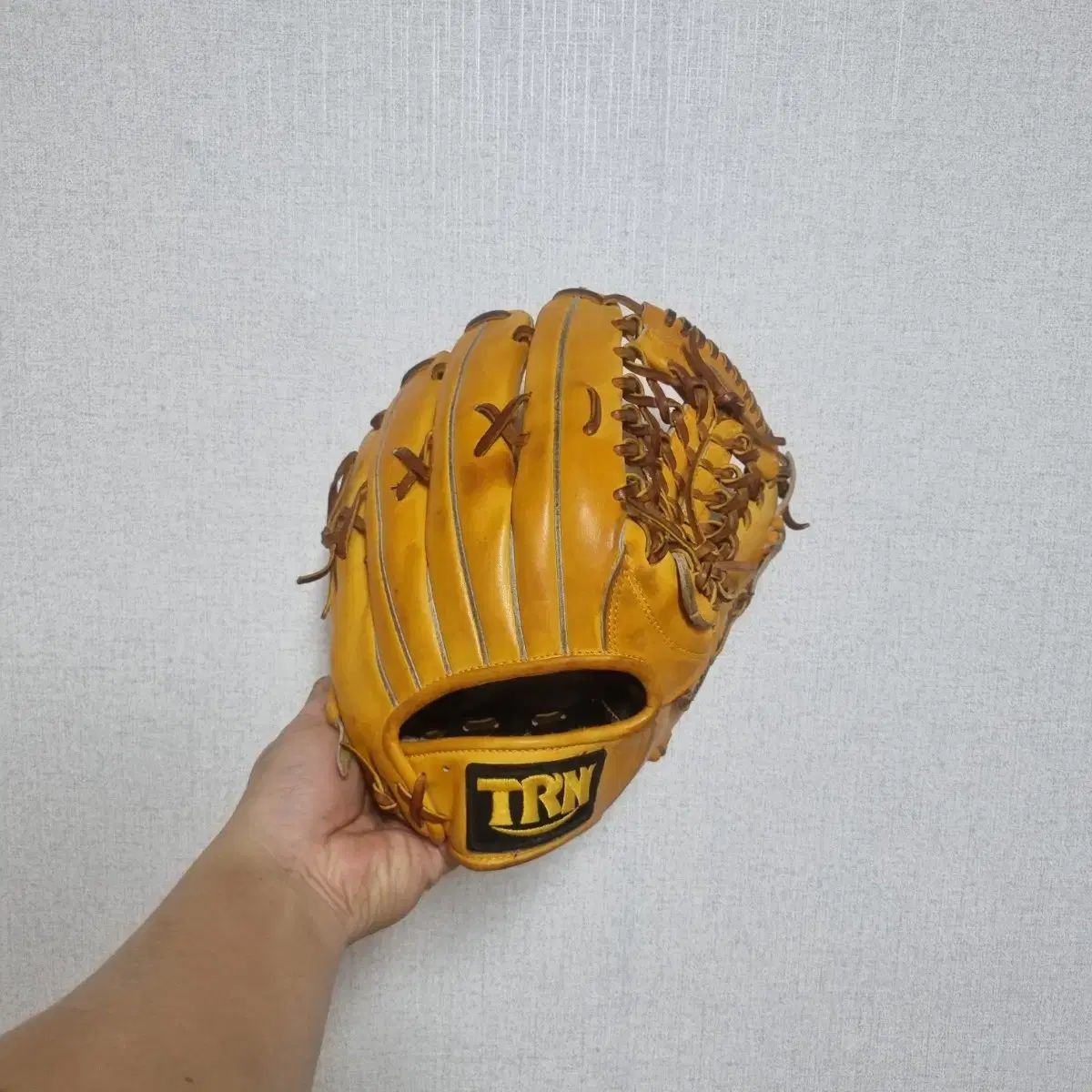 TRN 外野グローブ