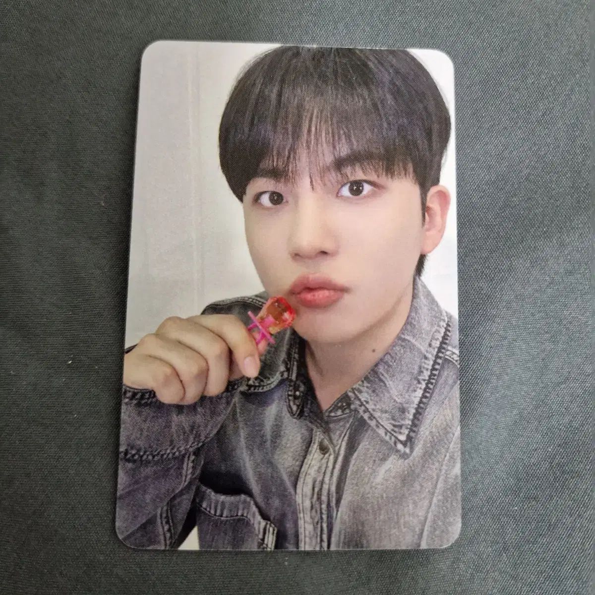 ATEEZ（エイティーズ・アチズ）未公開トレカ ジョンホ(JONGHO) Apple