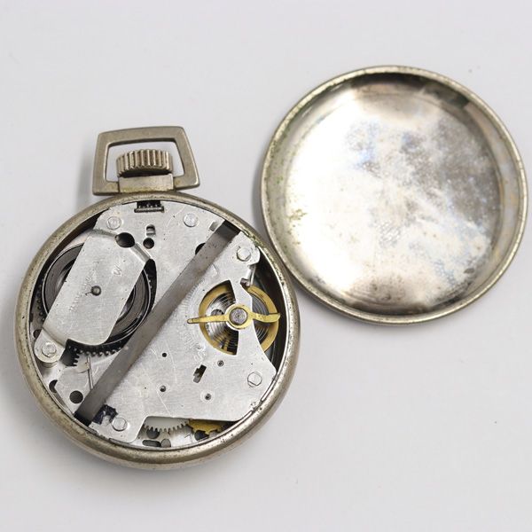 稼働 AMERICA 手巻き 白文字盤 懐中時計 KRH 2000000 NSK - メルカリ