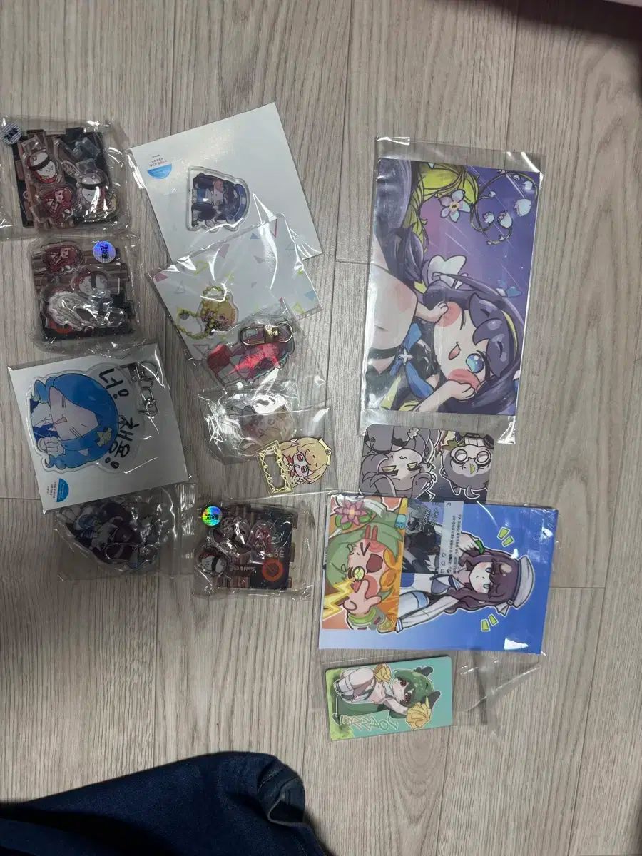 トリカル グッズ バッジ キーホルダー ポスター