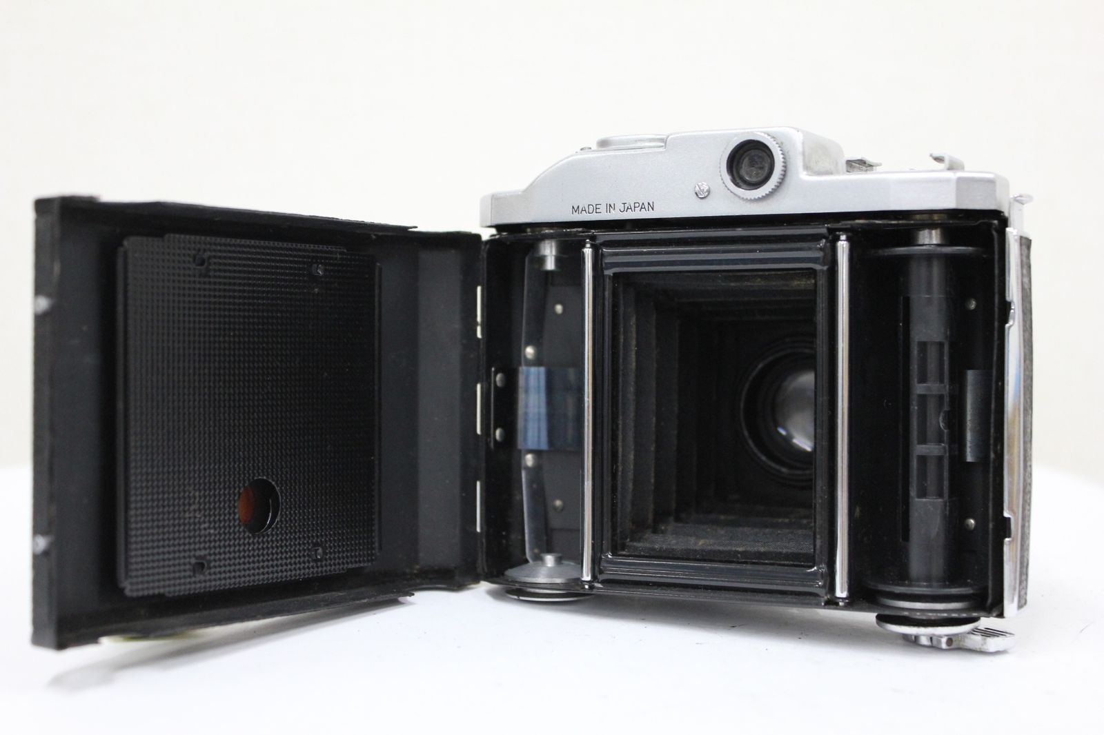 ★美品★小西六 PEARL II / 蛇腹式中判フィルムカメラ ★動作良好★ 蛇腹カメラ』デビューは距離計付きで。小西六 PearlⅡ（パール2）との