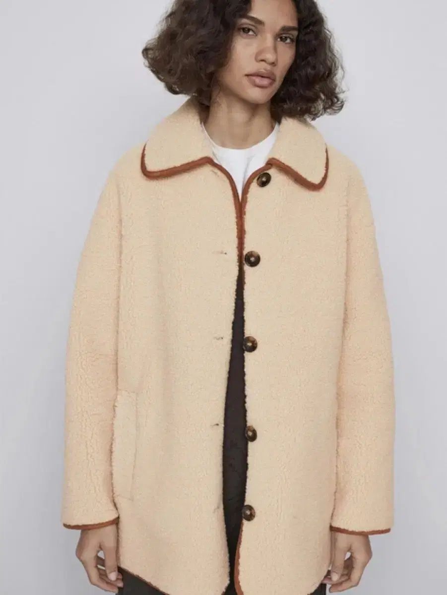 ZARA オーバーサイズ シアリング ジャケット