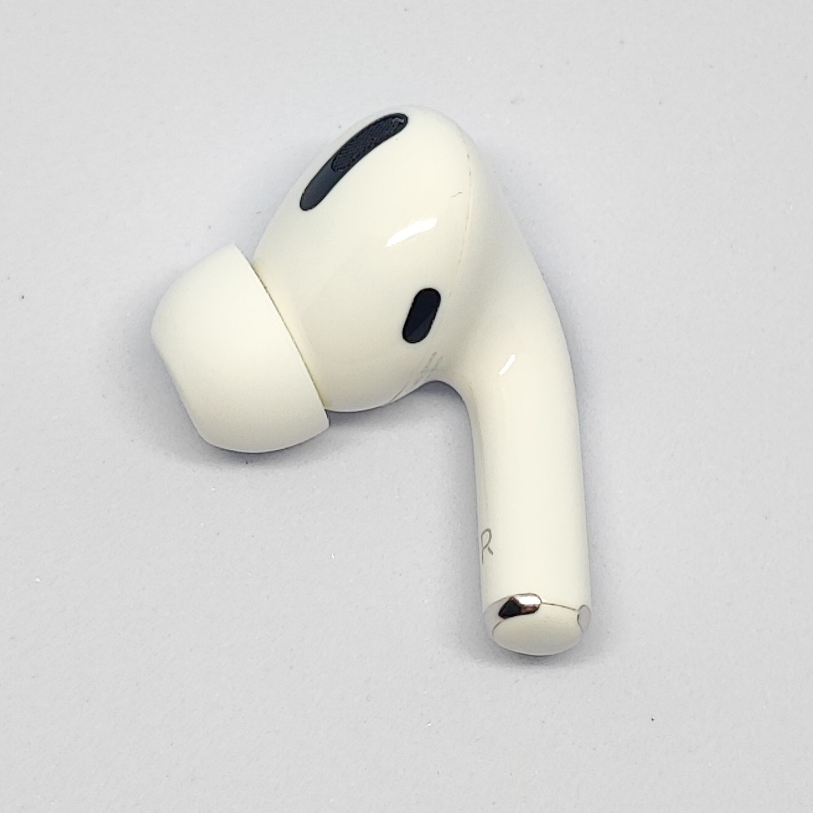 AirPods pro 1 右耳のみ イヤホン A2083 AirPods pro 1 右耳のみ イヤホン A2083