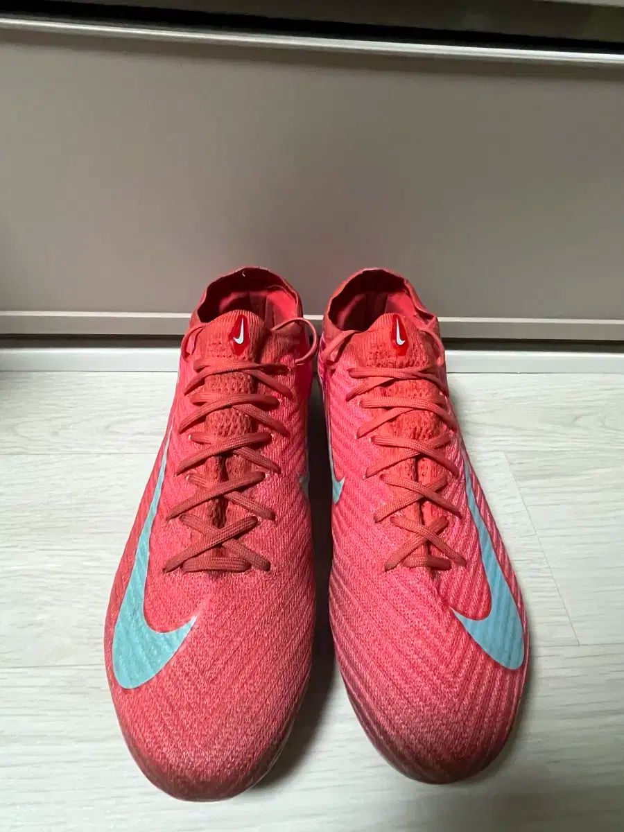 NIKE マーキュリアル ヴェイパー16 エリート AG