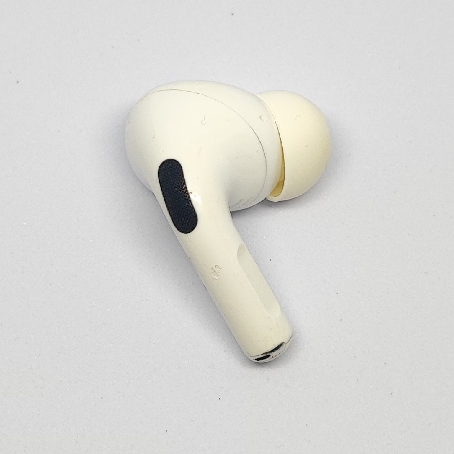 25082801 訳あり 右イヤホンのみ Apple AirPods Pro 1 A2083 - メルカリ