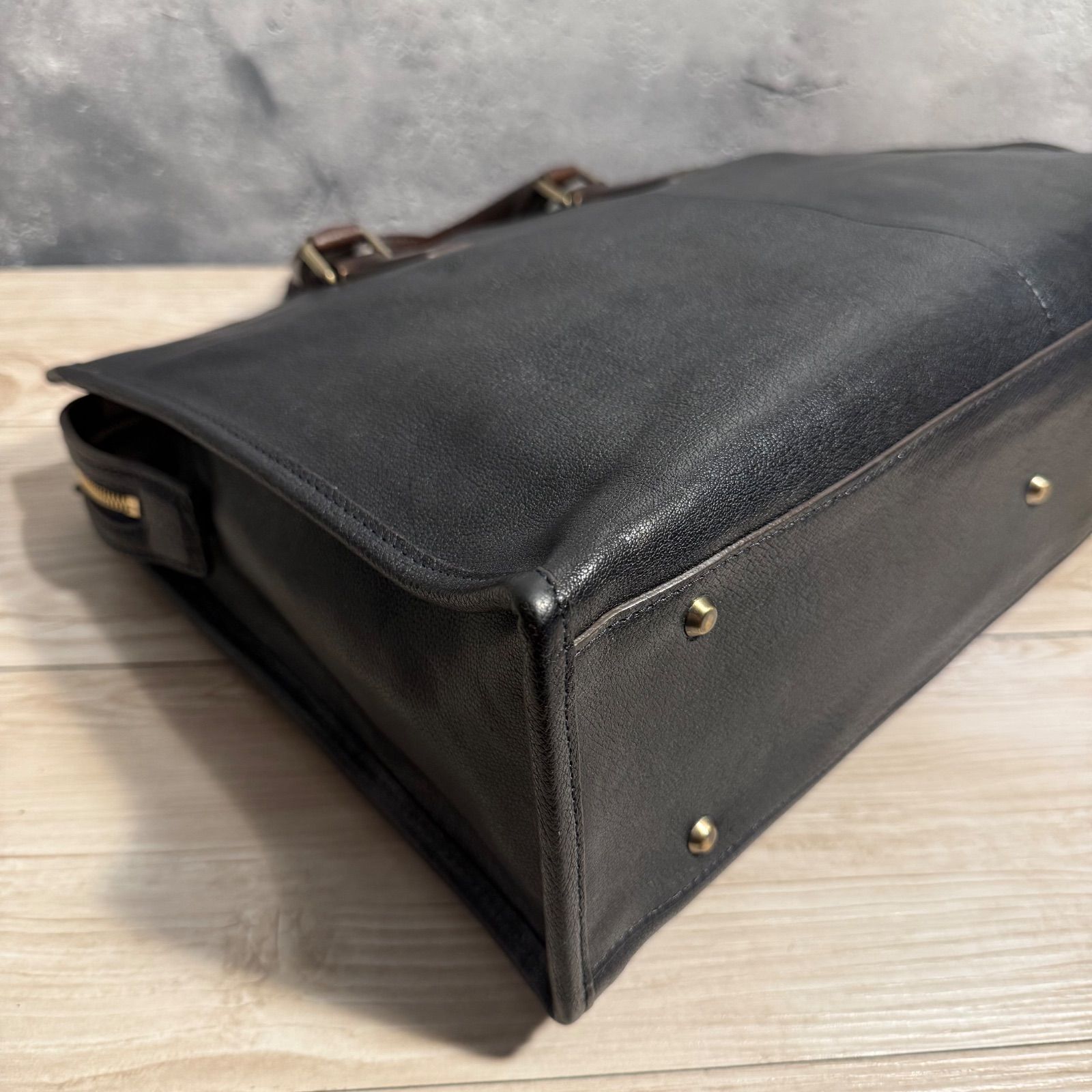 ✨土屋鞄 アルマス バッファロースクエアブリーフ ブラック