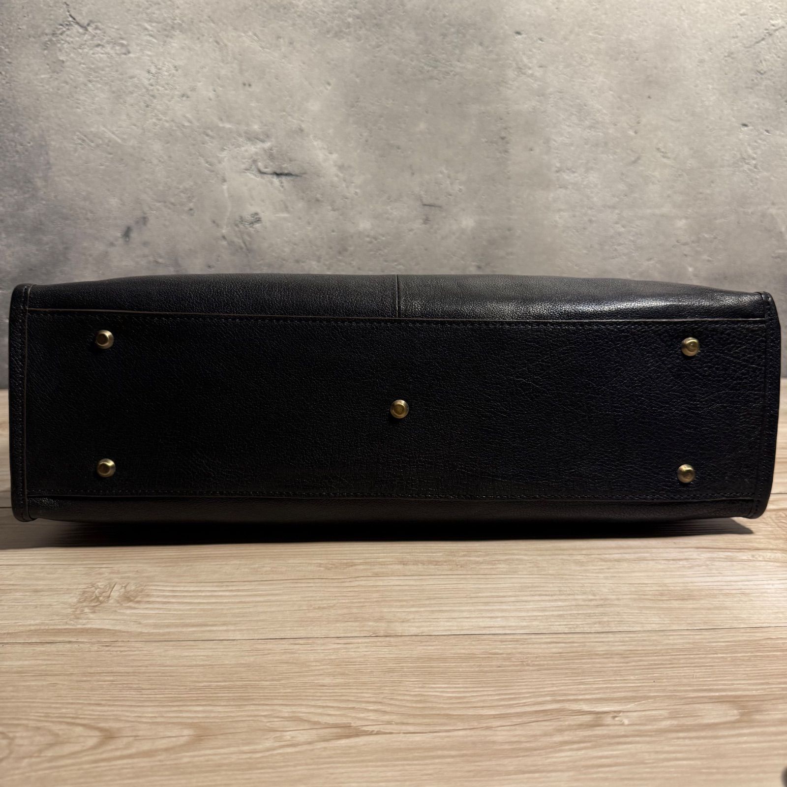 ✨土屋鞄 アルマス バッファロースクエアブリーフ ブラック