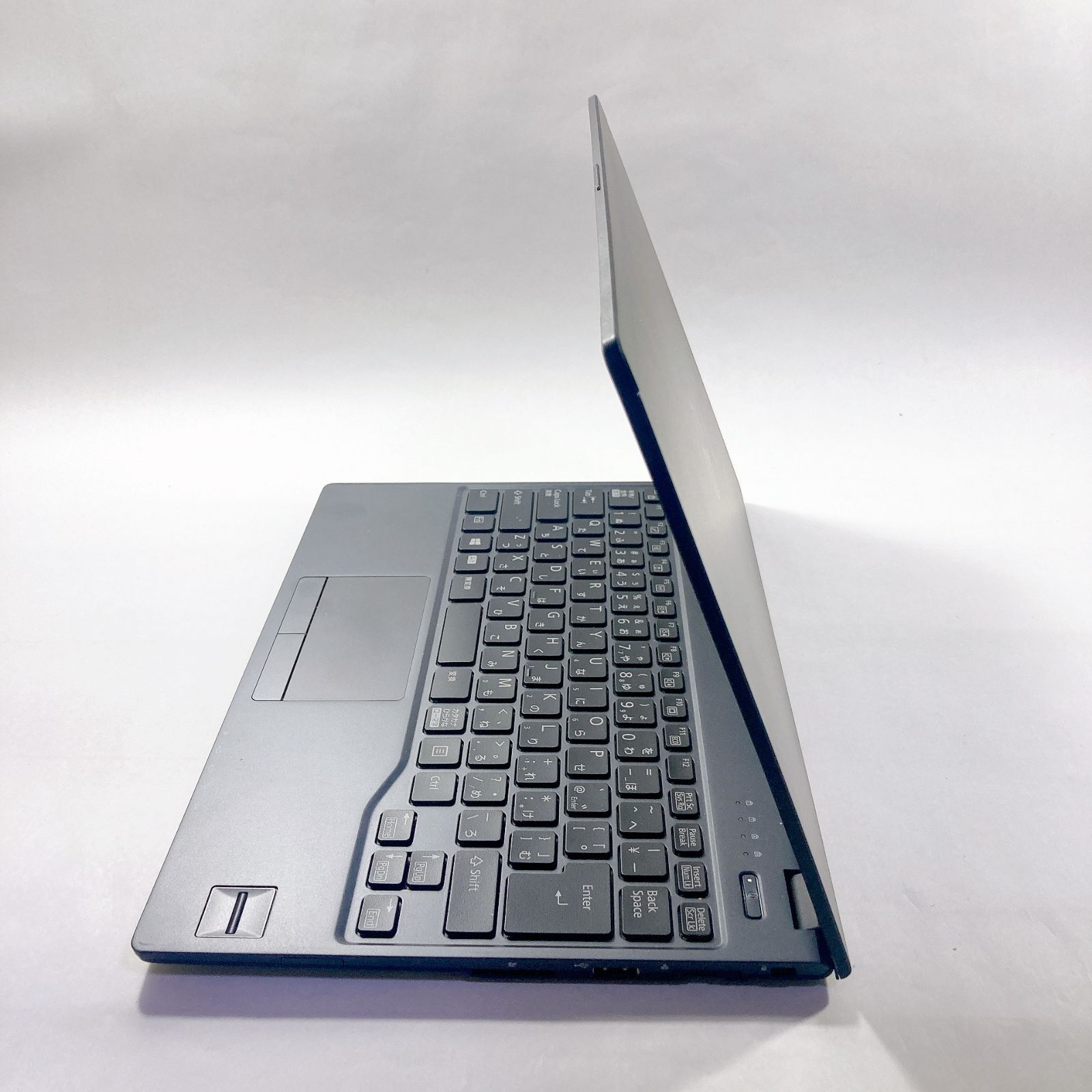 546✨超軽量 /美品 /爆速 SSD新品 /Office付/事務作業に快適✨すぐ