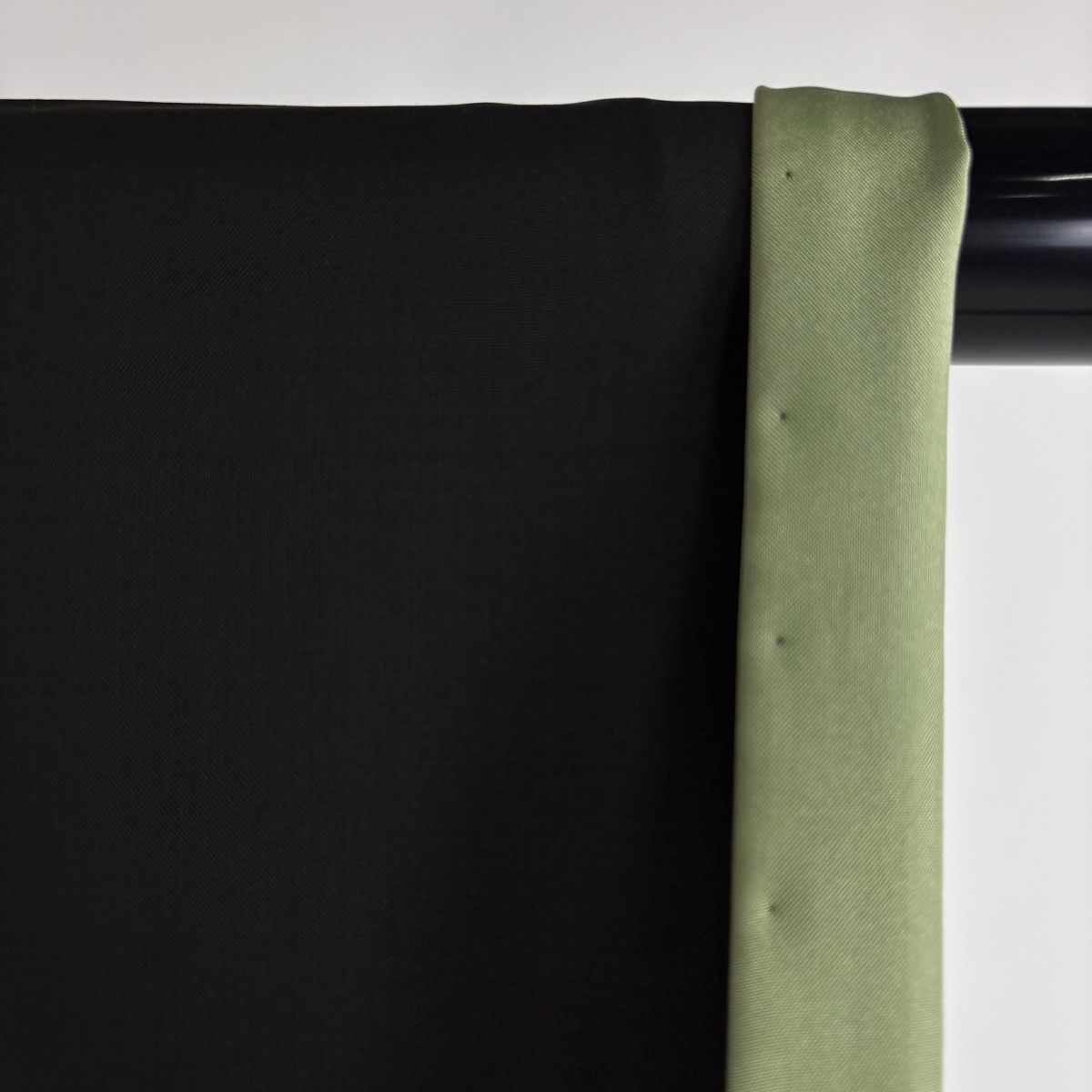  大島紬 身丈160 cm 裄丈65.5 M 袷 純泥染 証紙 銀杏 墨色 正絹 紬 着物
