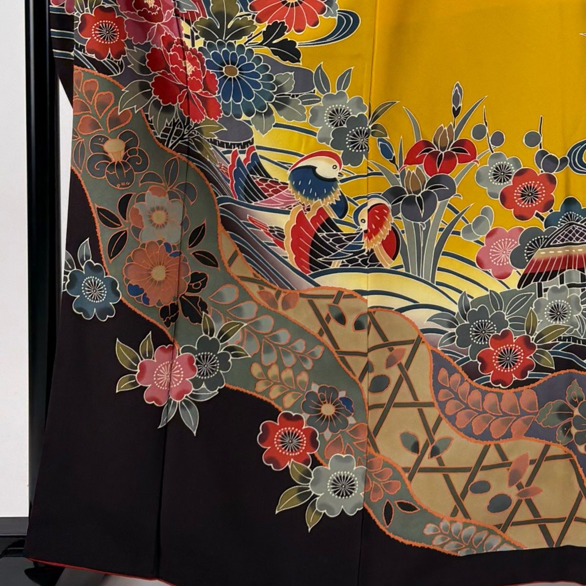 振袖 身丈164 cm 裄丈65.5 M 袷 落款 鴛鴦 草花 黄色 正絹
