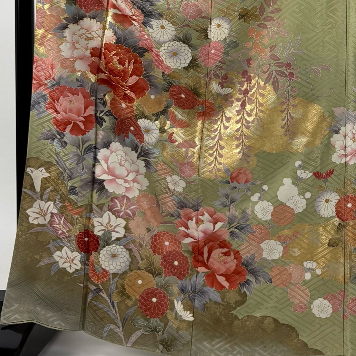 振袖 身丈166 cm 裄丈62 S 袷 牡丹 菊 金糸 金彩 抹茶色 正絹 秀品
