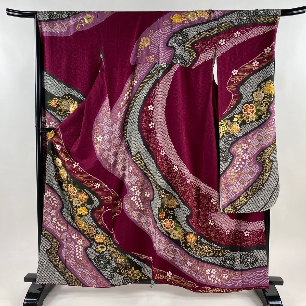 振袖 身丈160 cm 裄丈68 L 袷 桜 流水 絞り 金糸 赤紫 正絹 秀品