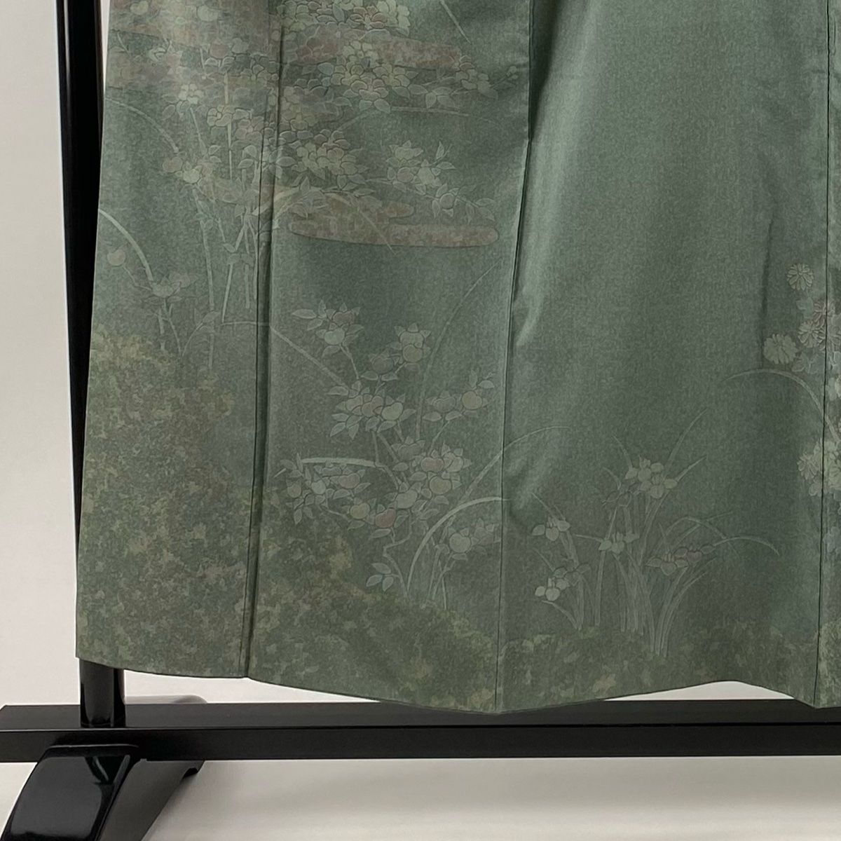 美品】 訪問着 身丈157cm 裄丈66cm M 袷 紬地 草花 ヱ霞 灰緑 正絹 秀