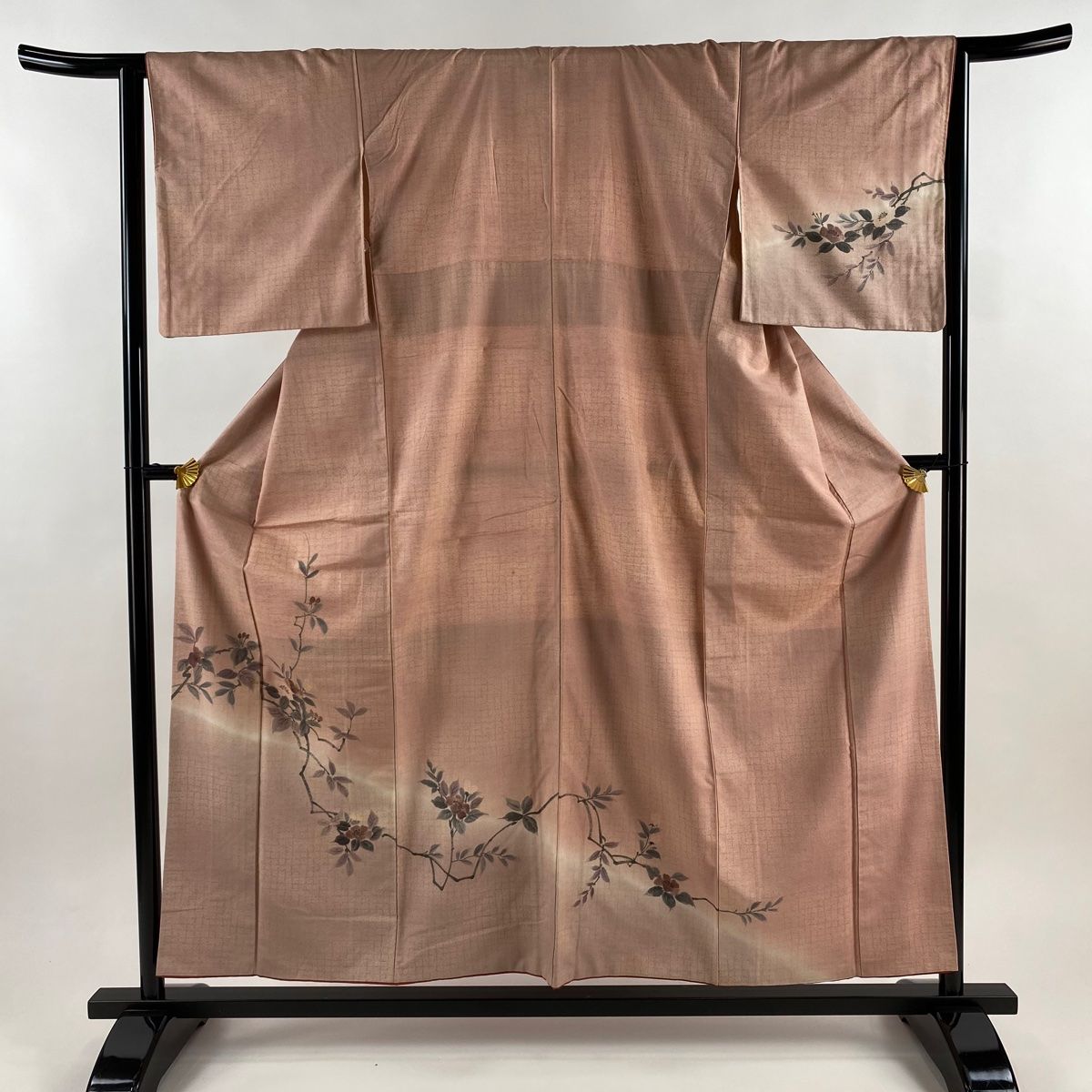 ひ*ん様 【オークション】裄丈66.5cm ベージュ訪問着フルセット 正絹 袷 訪問着 身丈155.5cm 裄丈64cm M 袷 紬地 枝花 ピンク 正絹 秀品 【中古