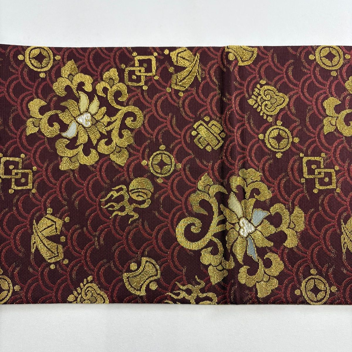 美品】 袋帯 名品 華文 青海波 輪奈織 金糸 えんじ色 六通 正絹 【中古