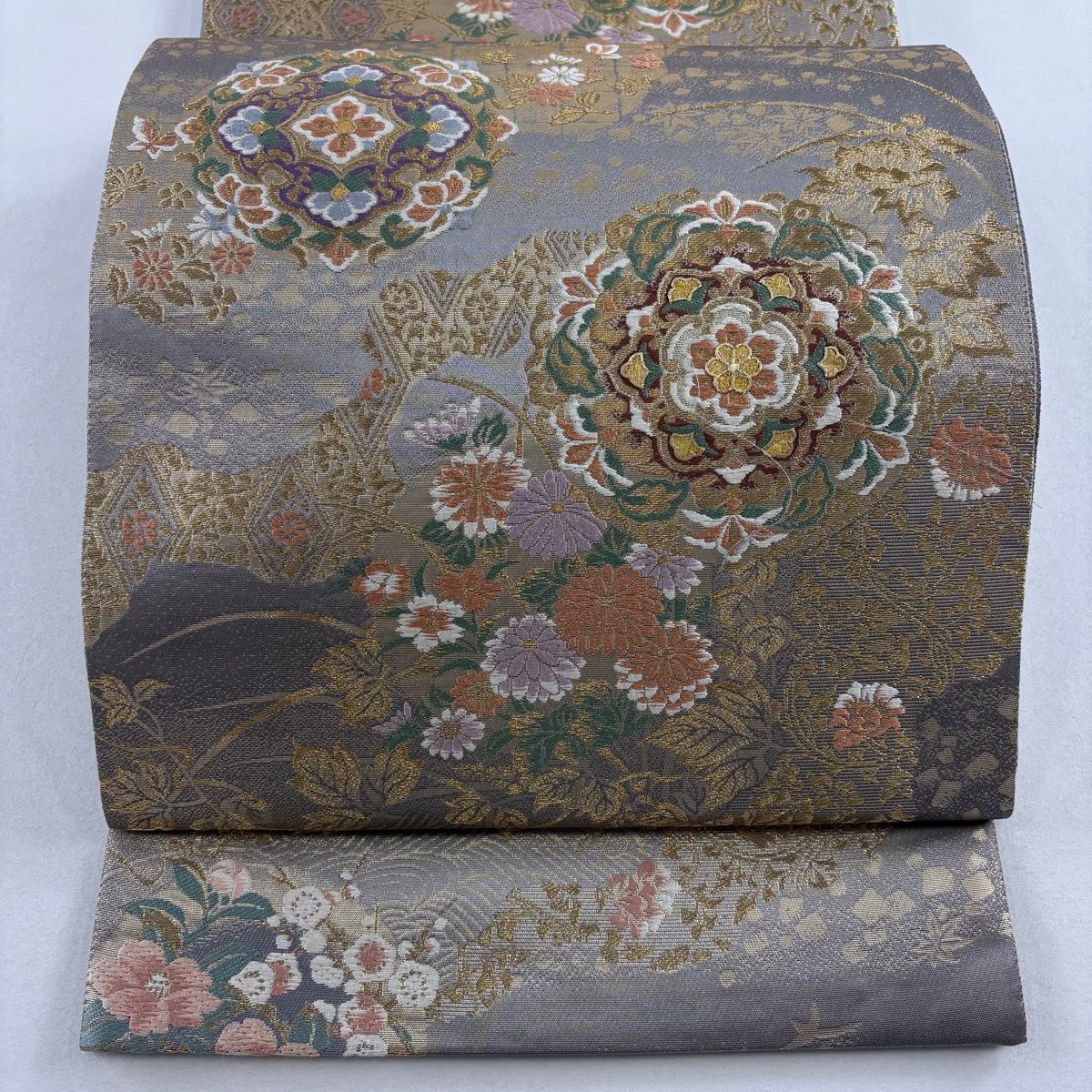 袋帯 名品 じゅらく 落款 華文 草花 金糸 箔 灰紫 六通 正絹 【中古