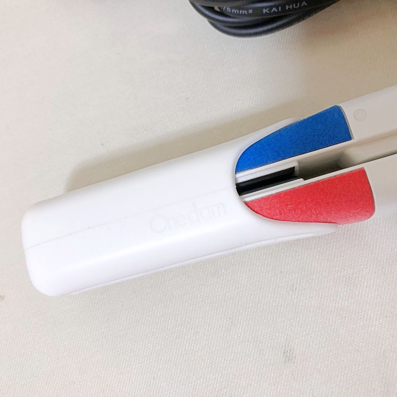 未開封　オーシャントリコ　ヘアアイロン　2520T レッド112OT ブルー 未開封 オーシャントリコ ヘアアイロン 2520T レッド112OT ブルー 未