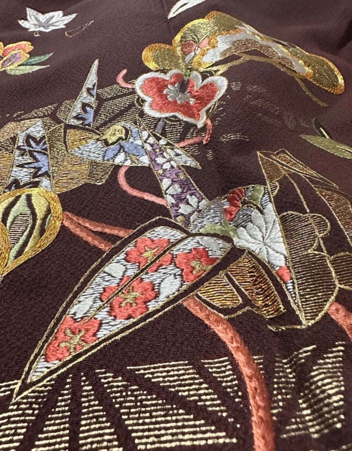 総刺繍 ブラウン