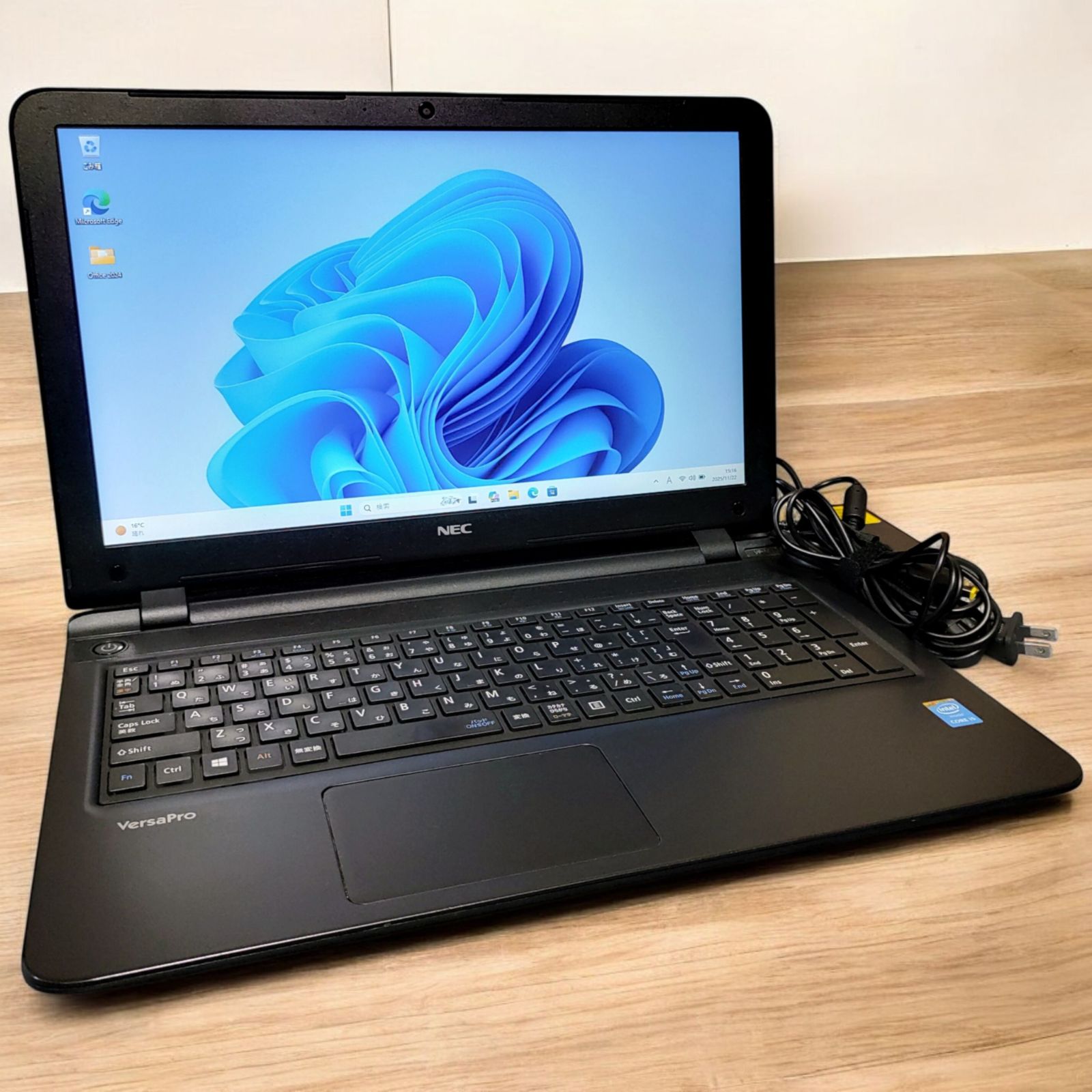 NEC VersaPro Corei5 メモリ16GB SSD512GB 大画面 DVD 美品 管理番号
