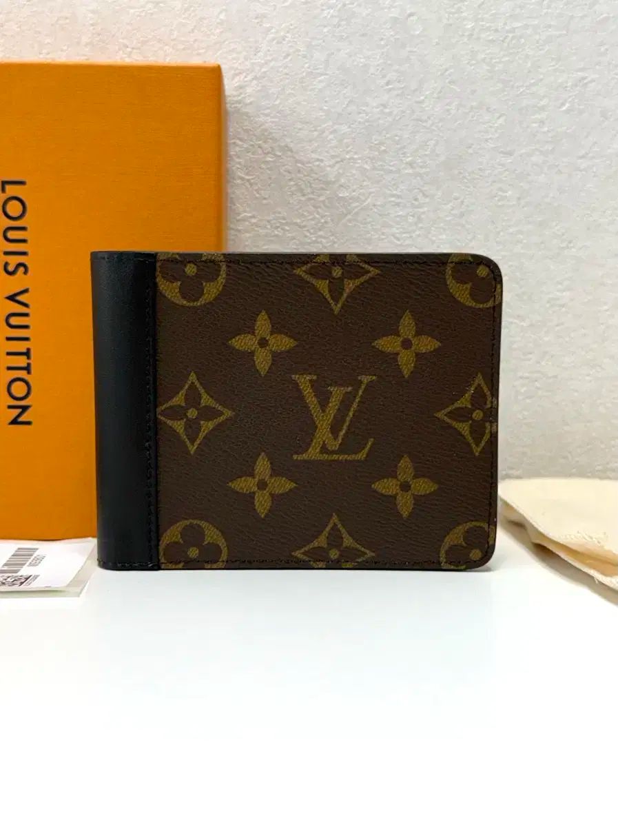 新品) Louis Vuitton ルイヴィトン モノグラム マカサー ガスパール
