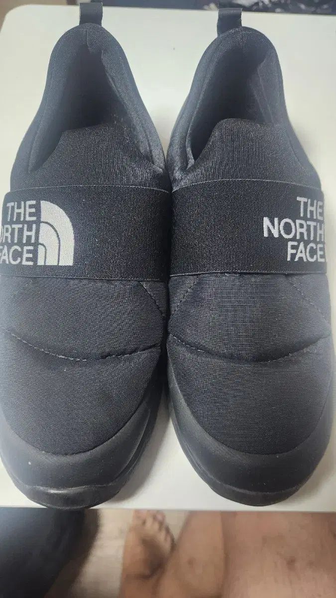 THE NORTH FACE ザノースフェイス ブラック ミュール スリッポン 靴 室内履き 無料配送