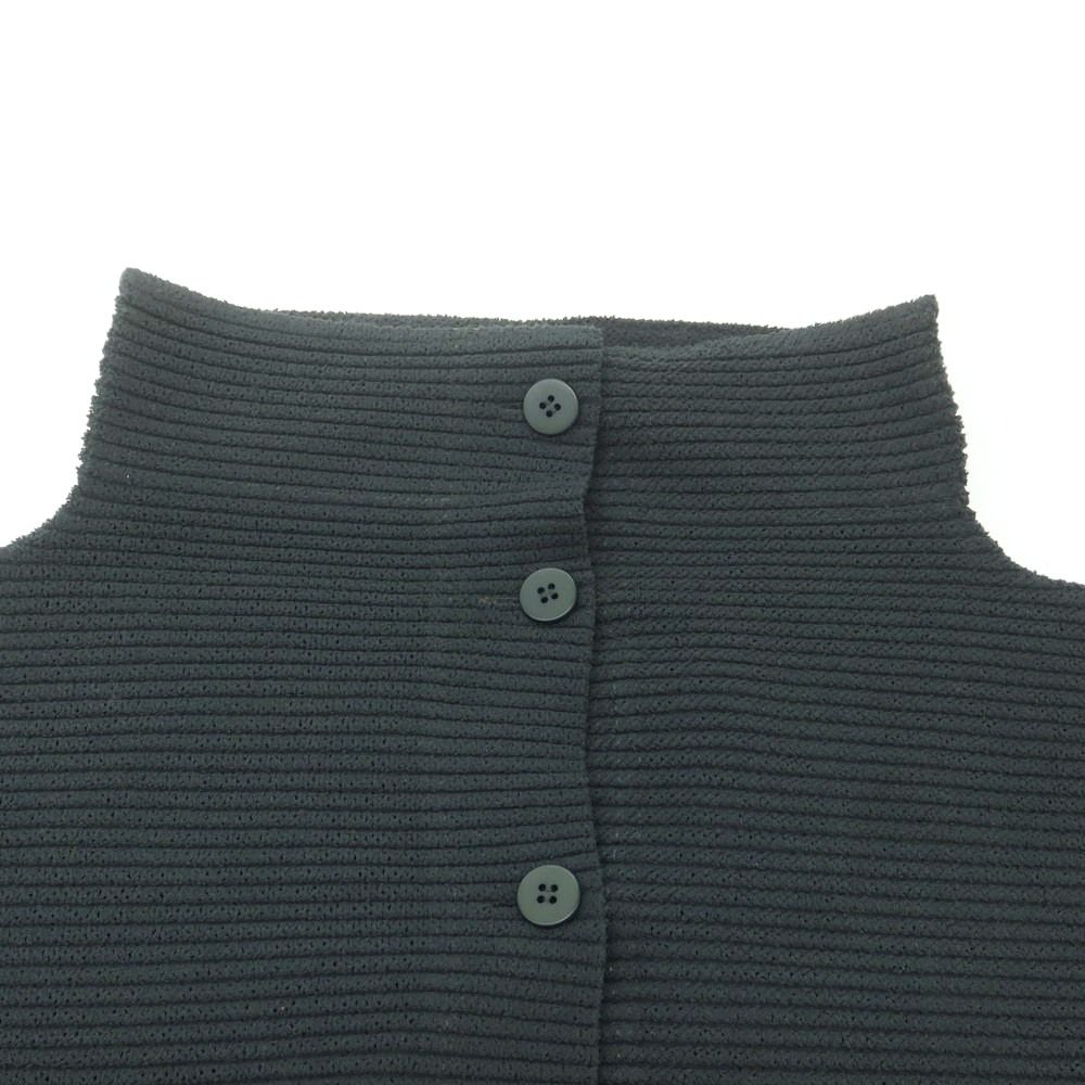 中古】ミー イッセイミヤケ me ISSEY MIYAKE 2025年秋冬 ポリエステル  