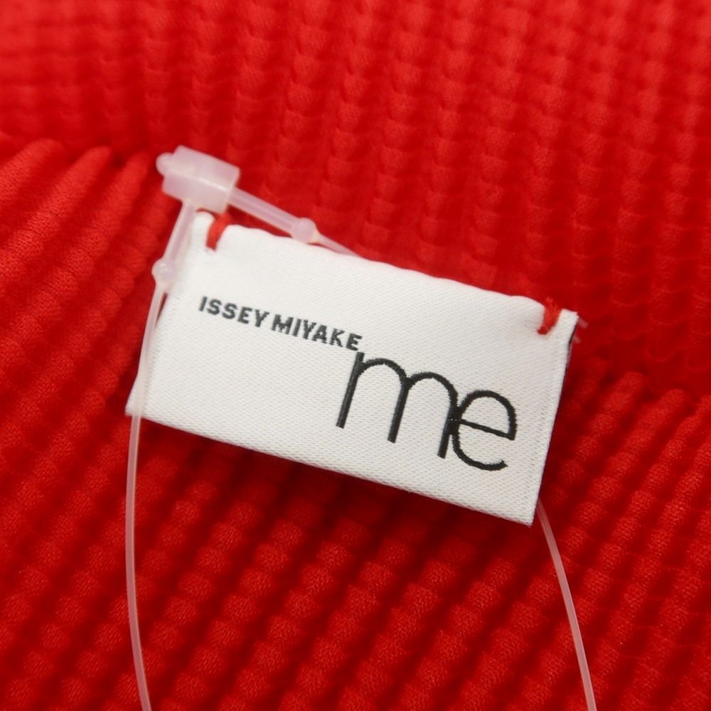 【中古】ミー イッセイミヤケ me ISSEY MIYAKE ポリエステル系 プリーツ カーディガン レッド【サイズ表記なし（M位）】【レディース】 中古】ミー イッセイミヤケ me ISSEY MIYAKE ポリエステル系 プリーツ