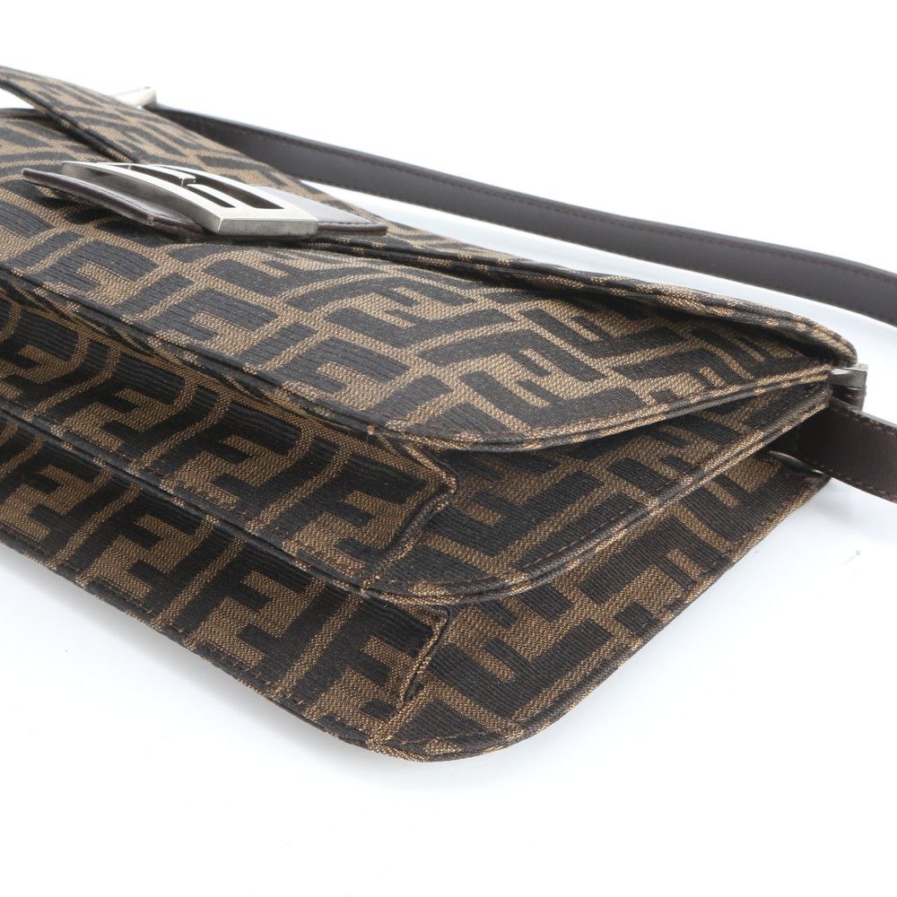 美品 フェンディ ズッカ マンマバケット レザー ショルダーバッグ