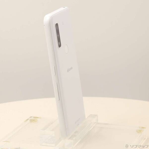 品〕 arrows We 64GB ホワイト F-51B docomo SIMフリー【295】