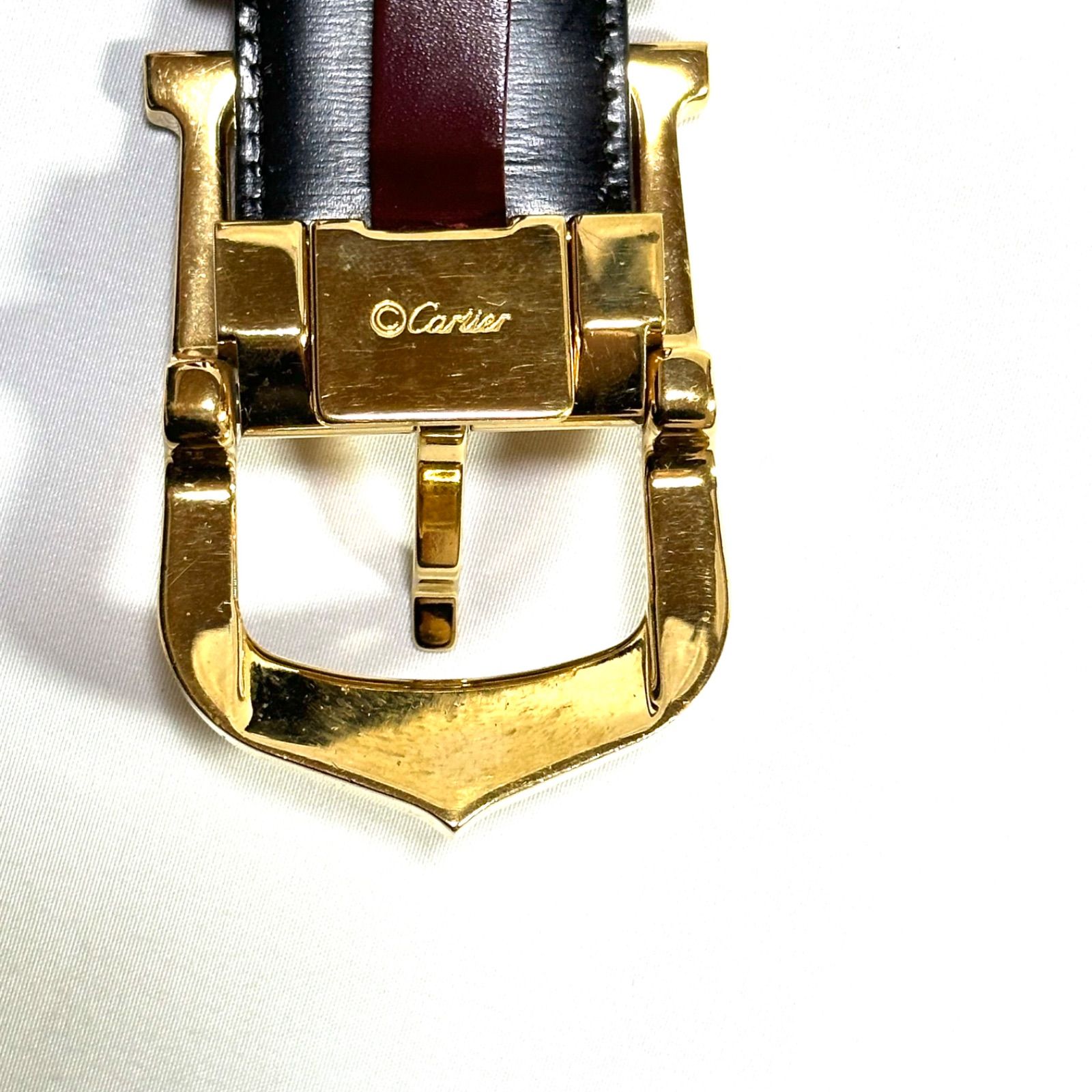 良品✨カルティエ ゴールド金具 レザー ベルト ボルドー 箱付き ✨未使用級✨カルティエ ベルト マストライン 本革 箱付 ゴールド金具