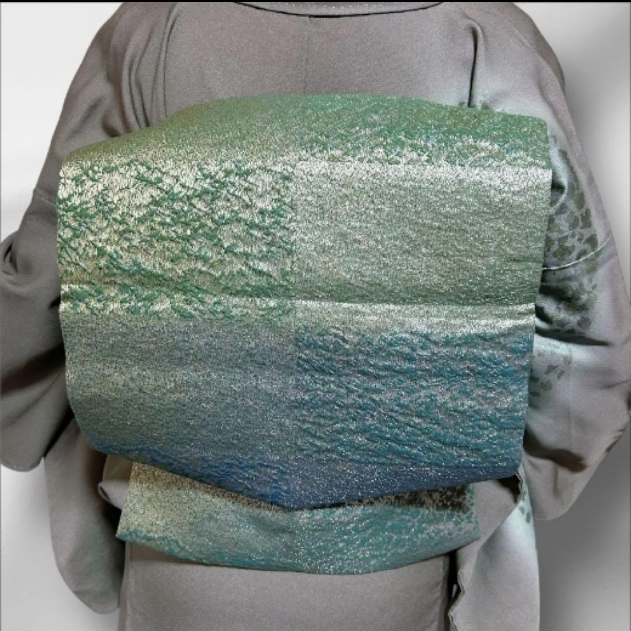 美品 袷 正絹 金箔 訪問着 フルセット 西陣唐織漆箔袋帯 ゆったり 裄67 美品 袷 正絹 金箔 訪問着 フルセット 西陣唐織漆箔袋帯 ゆったり 裄67