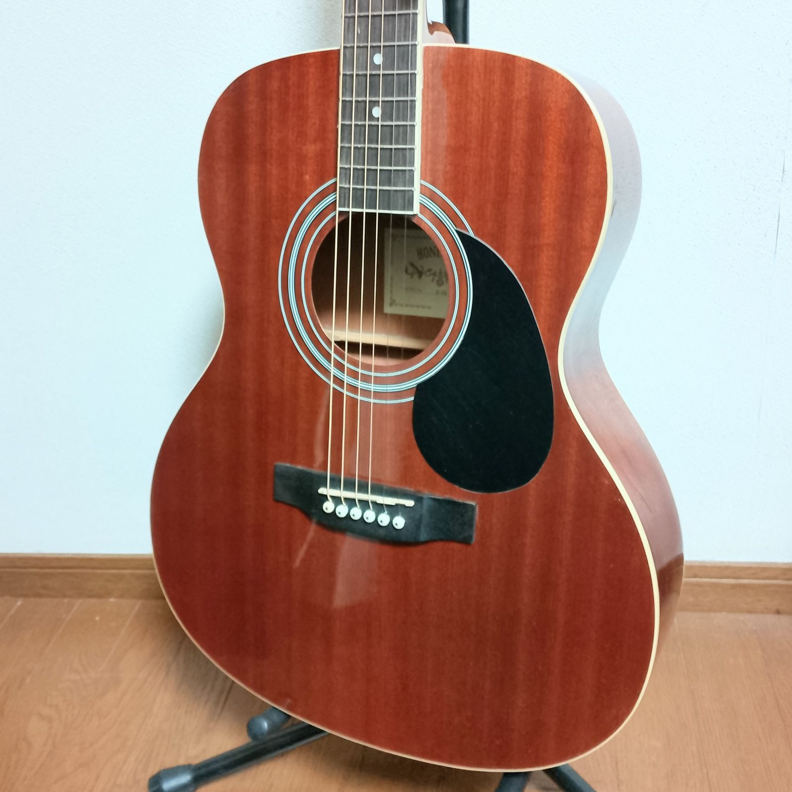 HONEY BEE F-15 MH アコースティックギター ショップ 弦は新品