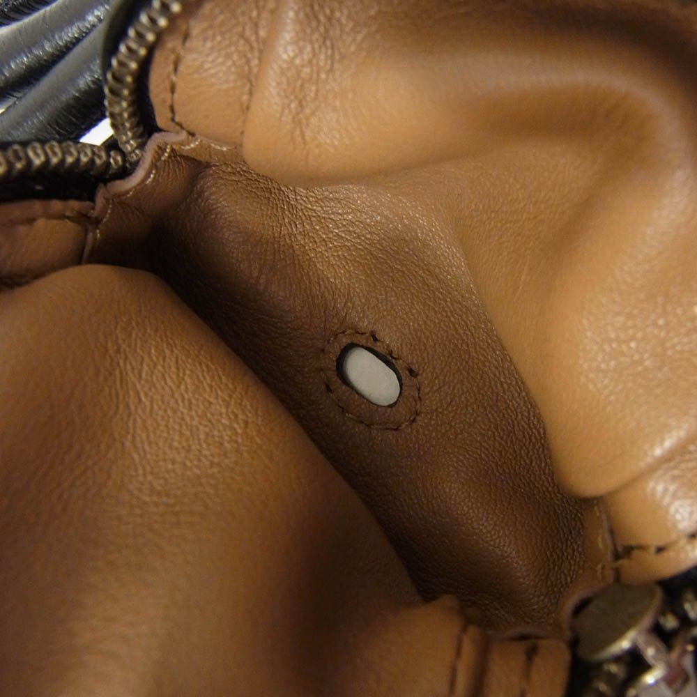DRIES VAN NOTEN ドリスヴァンノッテン LEATHER AIRPOD CASE レザー