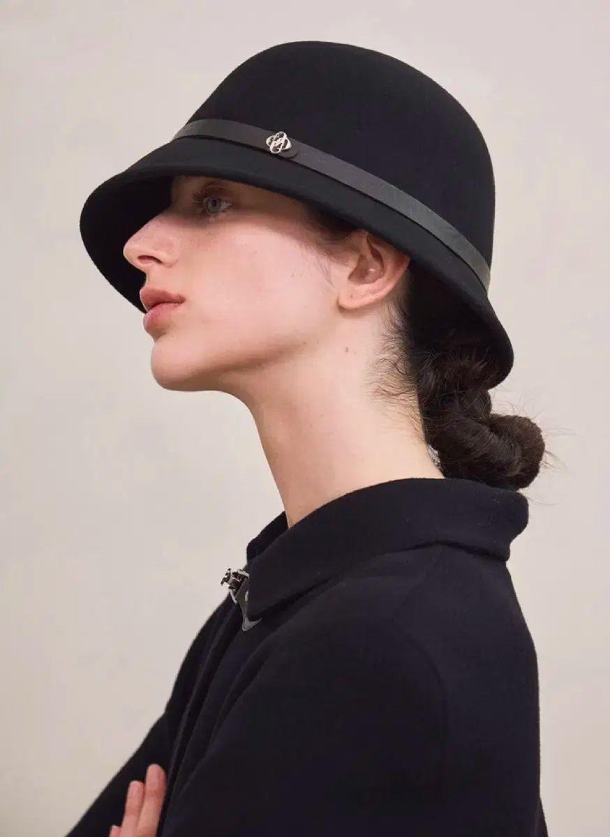 GRACE U アナ ウール ハット ブラック 帽子 バケットハット