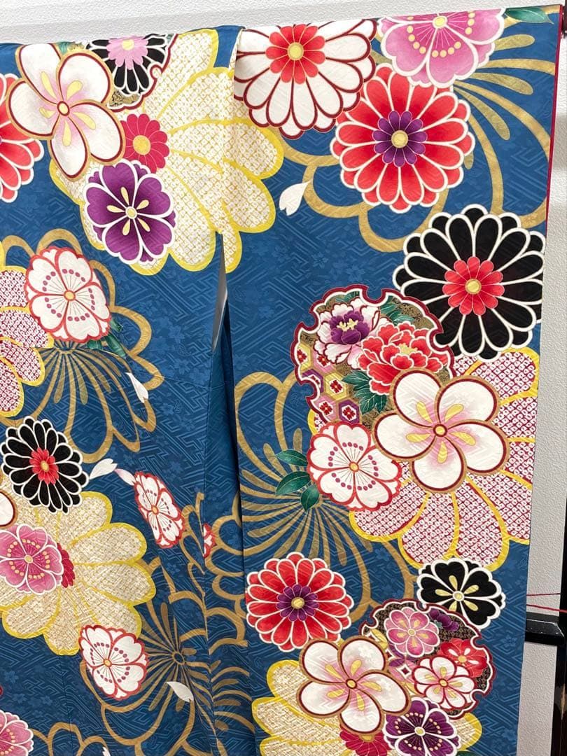 振袖 金駒 金彩 紋意匠 身丈173cm 撥水加工済 MO3173 - メルカリ