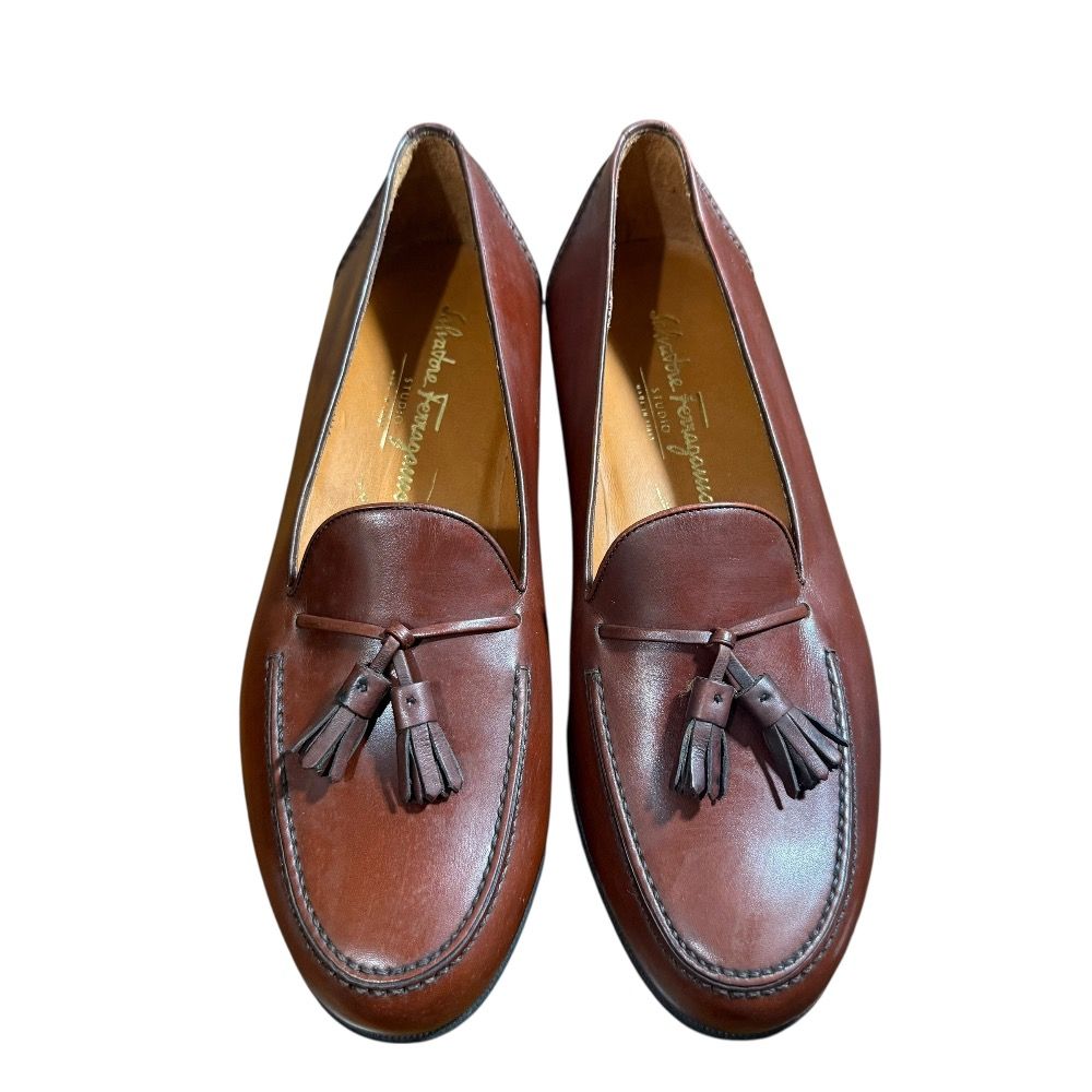 新品同様 Salvatore Ferragamo サルヴァトーレフェラガモ レザー