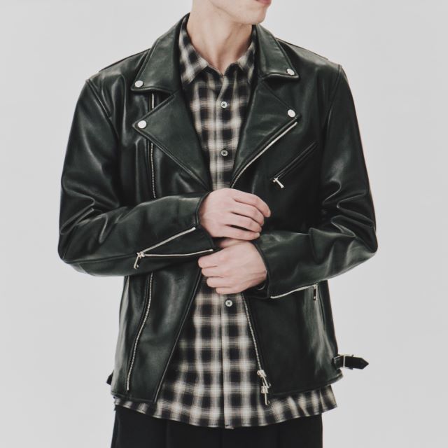 UNITED TOKYO ユナイテッドトウキョウ 日本製 カウハイドレザー ダブル