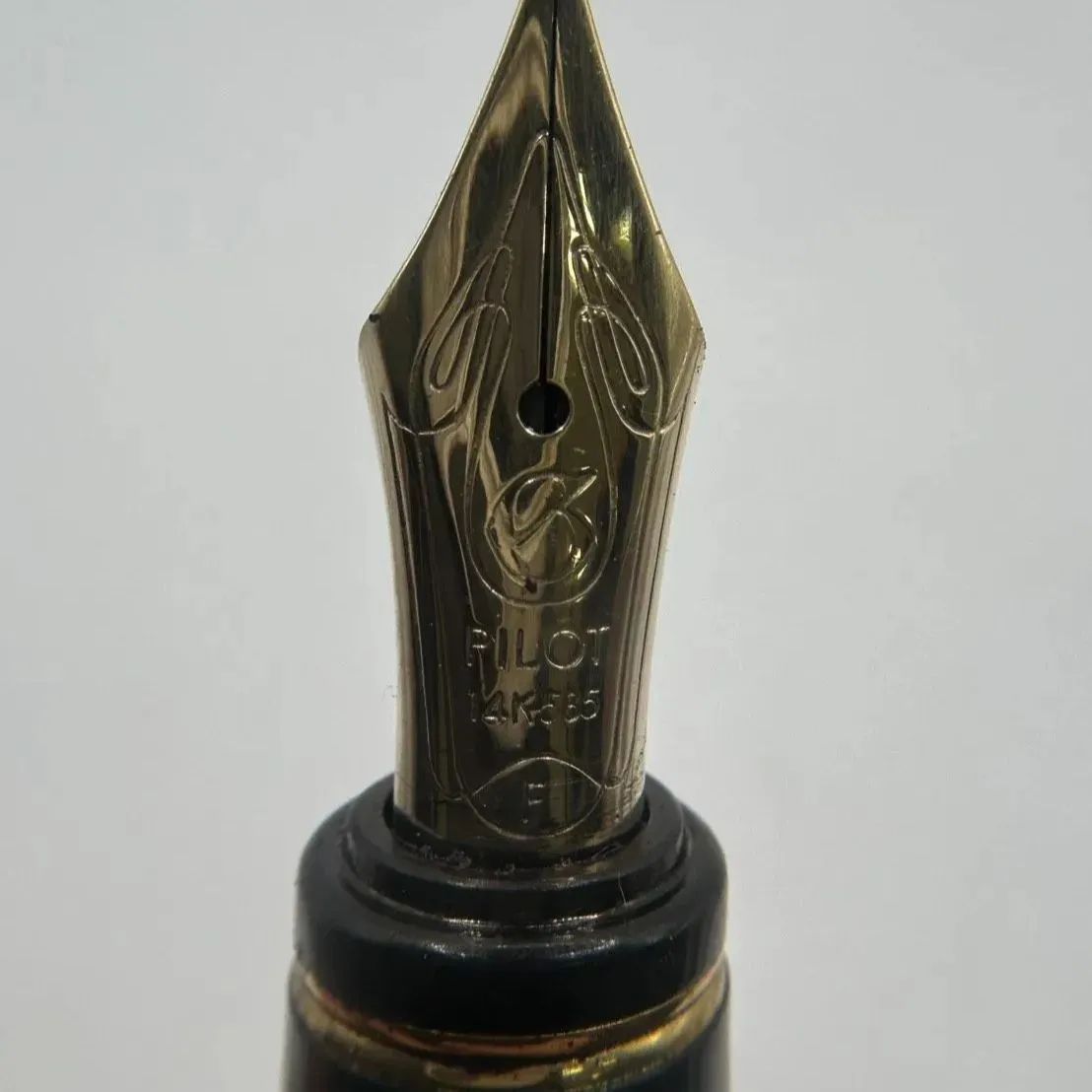 貴金属 14 k 585 万年筆 品 F パイロット PILOT グランセ 赤 朱 筆 ペン ボールペン 筆記用具 金 資産 財産 GOLD ゴールド アンティーク ヴィンテージ おしゃれ 贈答品 プレゼント