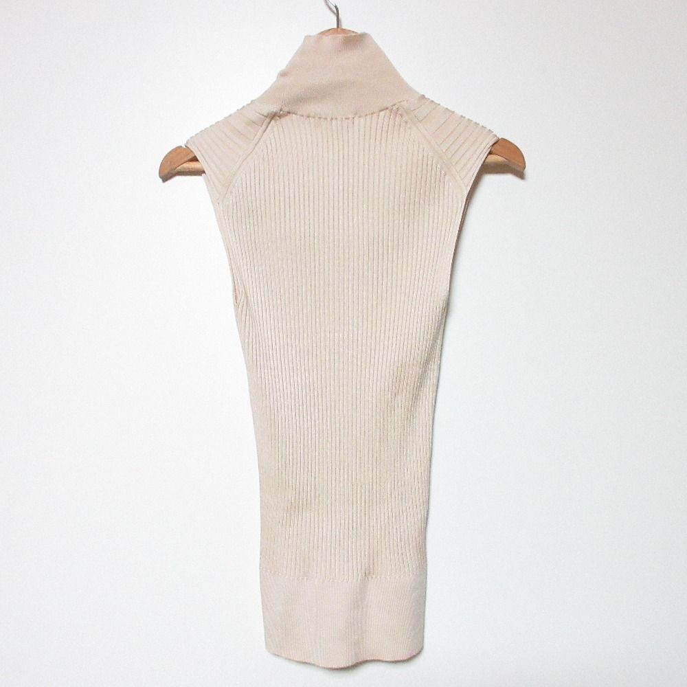 美品 Cruciani クルチアーニ コットンシルク ノースリーブタートルニット 良品 CRUCIANI クルチアーニ シルクリブ ハイネック ノースリーブ