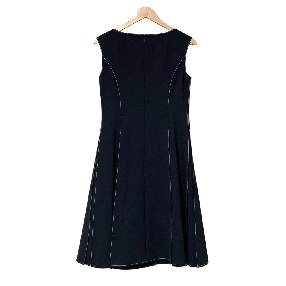 お値下げRene ルネ38 ワンピース　【美品】ネイビー 美品 Rene ルネ ノースリーブ ひざ丈 フレア ワンピース サイズ38