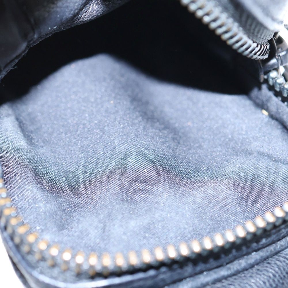 KMRii (ケムリ) レザースタッズ ウエストポーチ ブラック - メルカリ